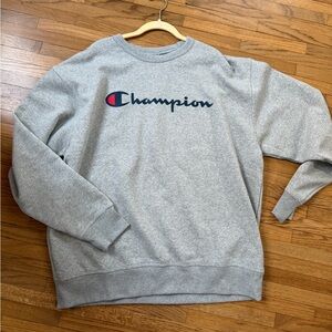 Like new! Champion Men's Heather Gray Crewneck Sweater